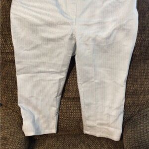Coral Bay White Striped Capris